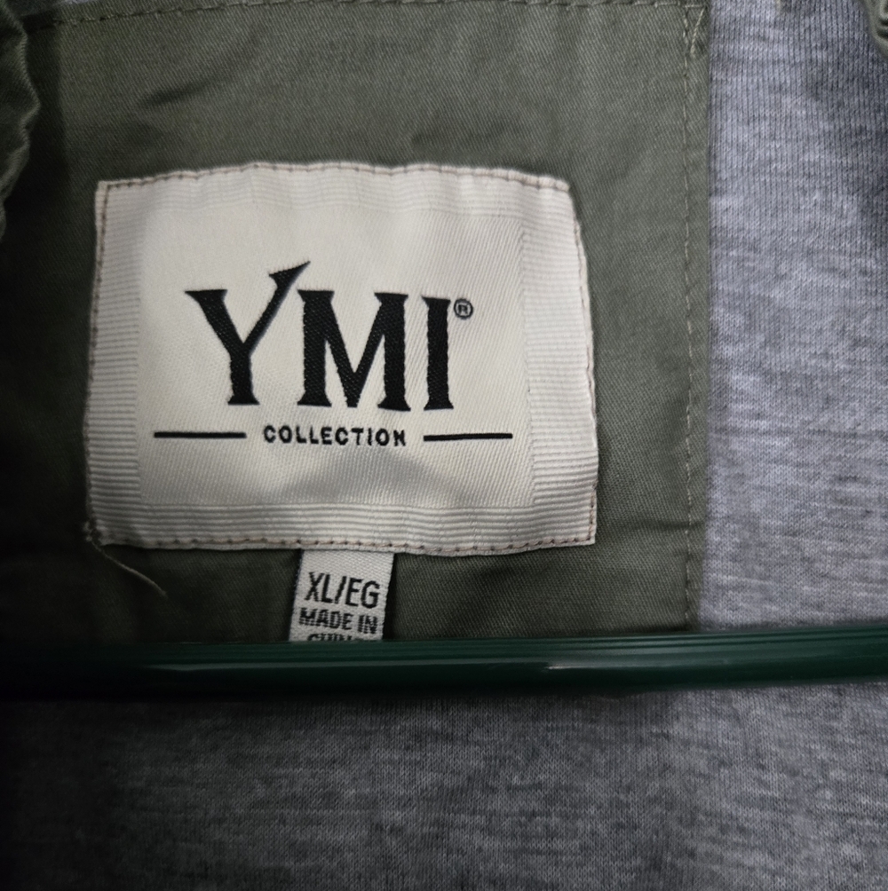 Womans Jacket - image 3